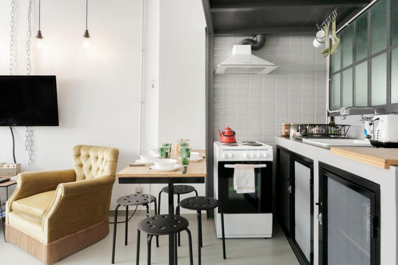 Monastiraki Factory Citycenter- Unspoiled Athens Apartments Exterior foto